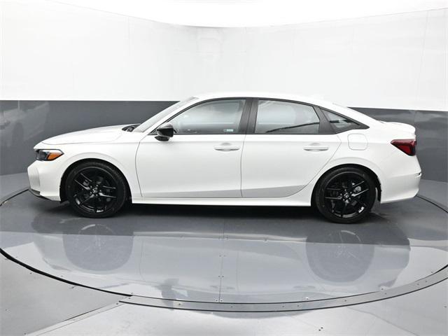Photo of 2025 Platinum White Pearl Honda Civic