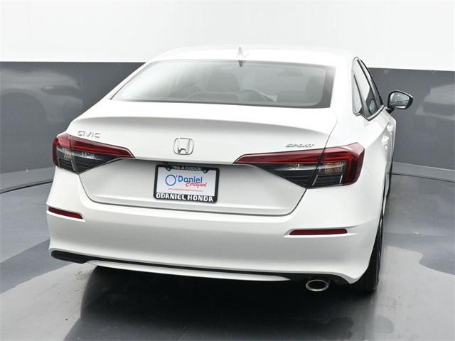 Photo of 2025 Platinum White Pearl Honda Civic