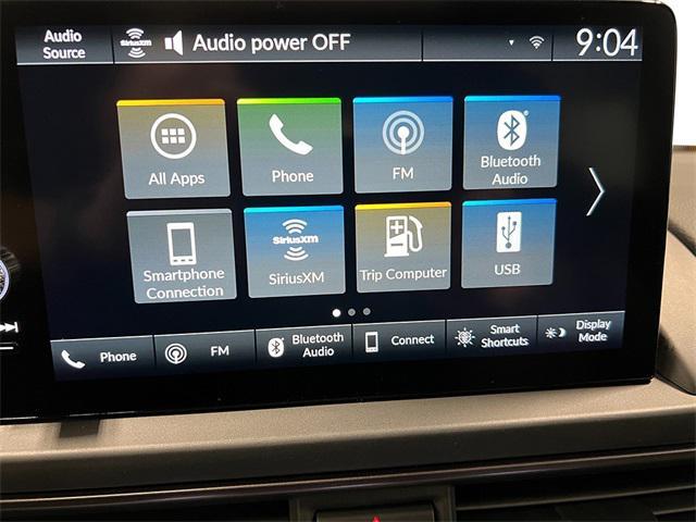 Photo of 2025 Lunar Silver Metallic Honda Pilot