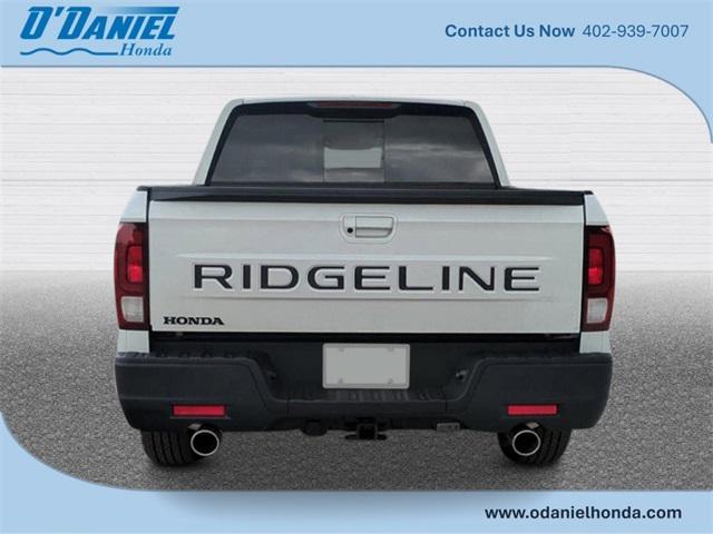 Photo of 2025 Platinum White Pearl Honda Ridgeline