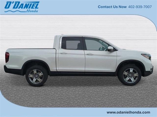 Photo of 2025 Platinum White Pearl Honda Ridgeline