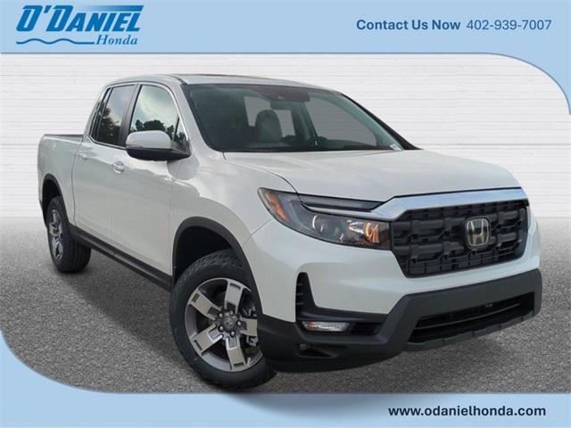 Photo of 2025 Platinum White Pearl Honda Ridgeline