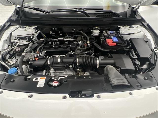 Photo of 2022 Platinum White Pearl Honda Accord