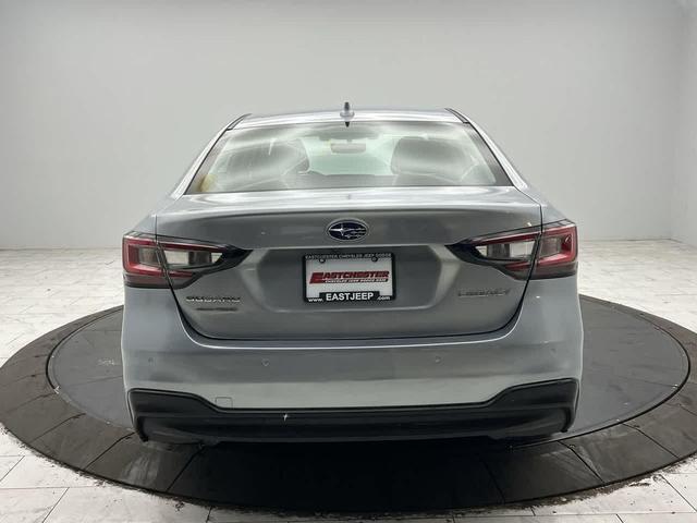 Photo of 2022 Ice Silver Metallic Subaru Legacy