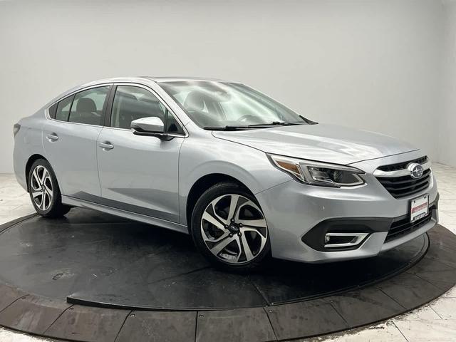 Photo of 2022 Ice Silver Metallic Subaru Legacy