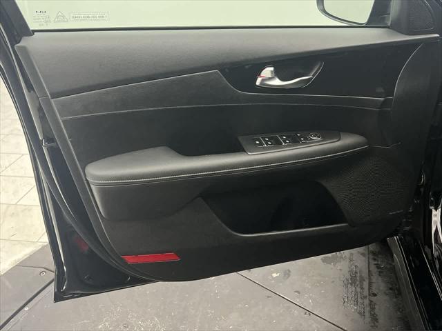 Photo of 2024 Aurora Black Kia Forte