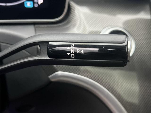 Photo of 2023 Polar White Mercedes-Benz C-Class