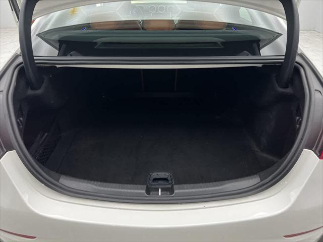 Photo of 2023 Polar White Mercedes-Benz C-Class