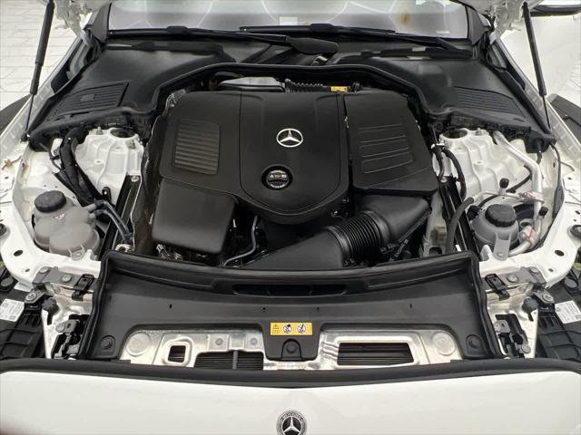 Photo of 2023 Polar White Mercedes-Benz C-Class