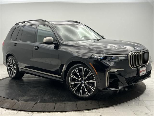 2022 BMW X7