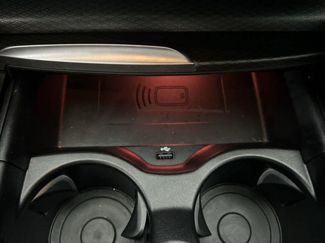 Photo of 2023 Alpine White BMW 540