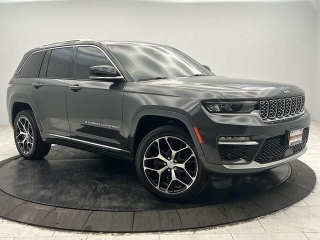 2022 Jeep Grand Cherokee
