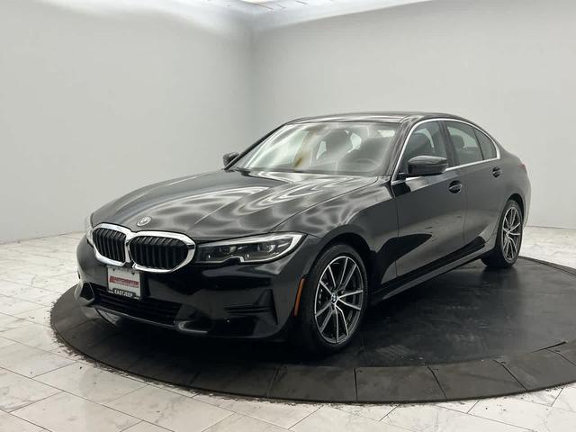 Photo of 2020 Black Sapphire Metallic BMW 330