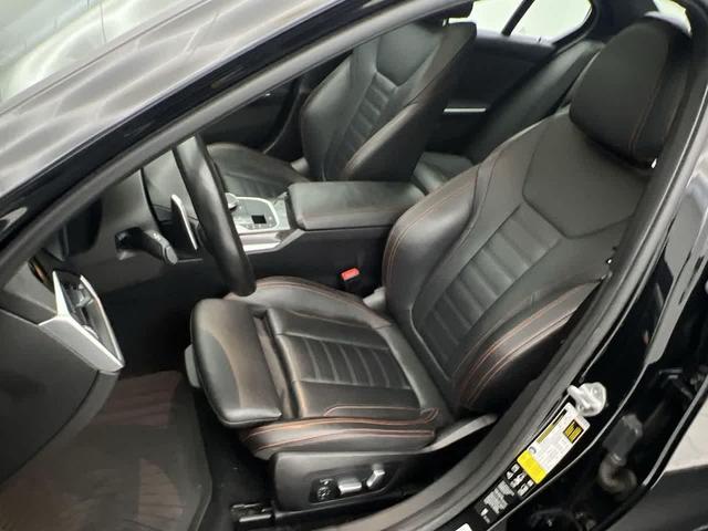 Photo of 2020 Black Sapphire Metallic BMW 330