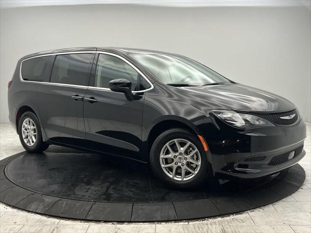 2024 Chrysler Voyager