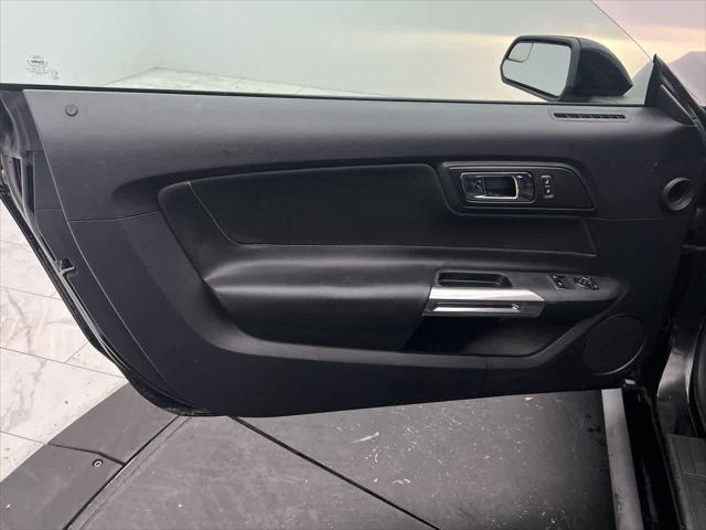Photo of 2015 BLACK Ford Mustang