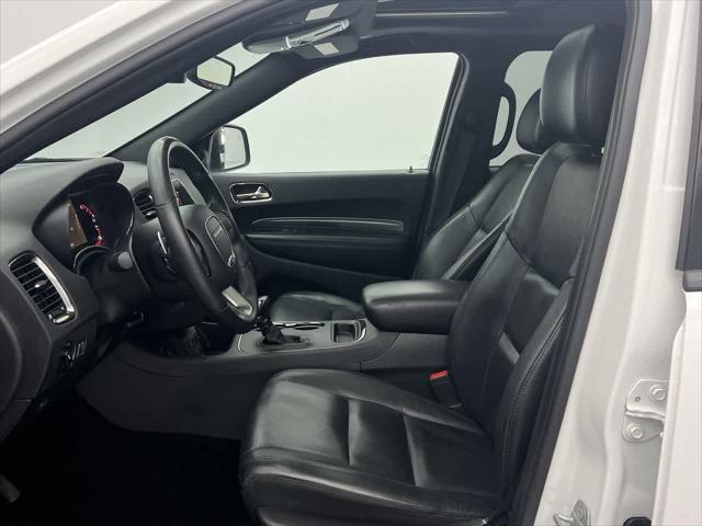 Photo of 2019 White Knuckle Clearcoat Dodge Durango