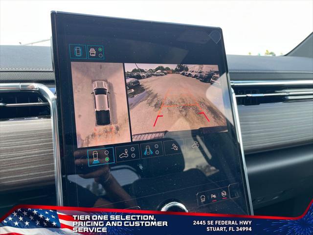 Photo of 2025 Summit White GMC Sierra EV