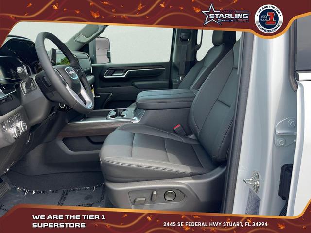 Photo of 2025 Summit White GMC Sierra 2500