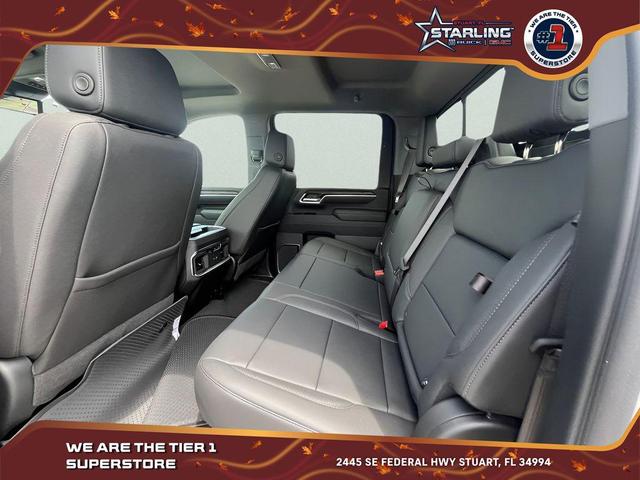 Photo of 2025 Summit White GMC Sierra 2500