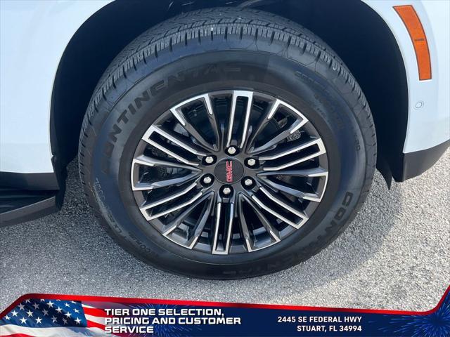 Photo of 2025 Summit White GMC Yukon XL