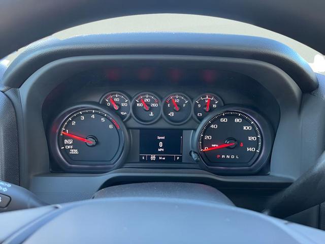 Photo of 2025 Summit White GMC Sierra 1500