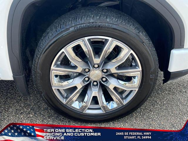 Photo of 2024 White Frost Tricoat GMC Sierra 1500
