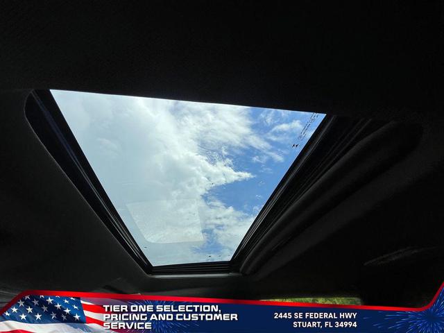 Photo of 2024 White Frost Tricoat GMC Sierra 1500