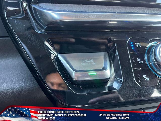 Photo of 2024 White Frost Tricoat GMC Sierra 3500