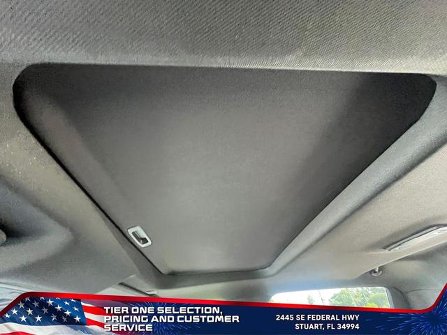 Photo of 2024 White Frost Tricoat GMC Sierra 3500