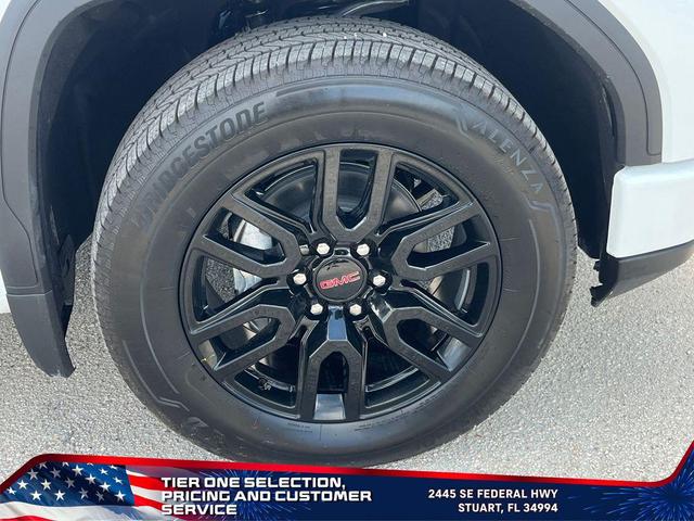 Photo of 2025 Summit White GMC Sierra 1500