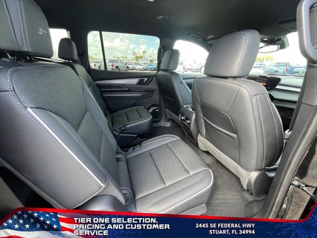 Photo of 2025 Ebony Twilight Metallic Buick Enclave