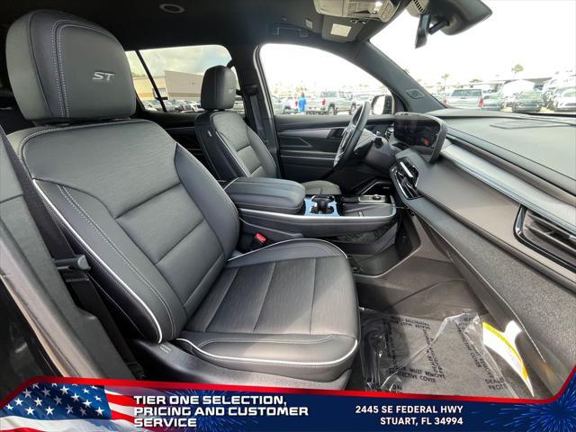 Photo of 2025 Ebony Twilight Metallic Buick Enclave