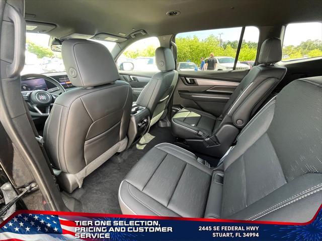 Photo of 2025 Ebony Twilight Metallic Buick Enclave