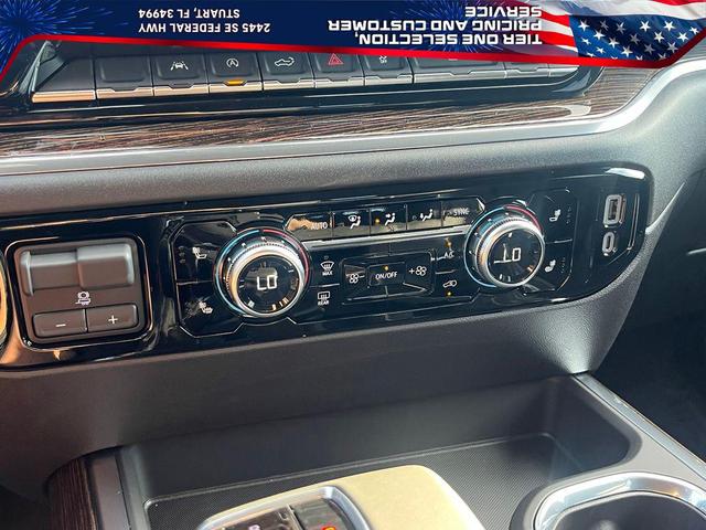 Photo of 2025 Summit White GMC Sierra 1500