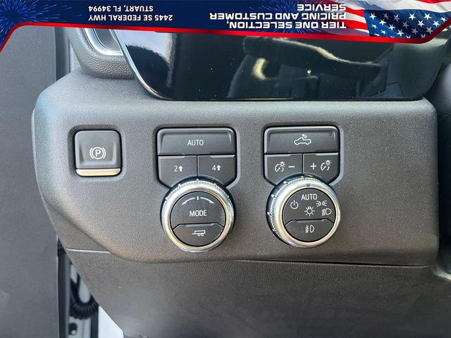 Photo of 2025 Summit White GMC Sierra 1500