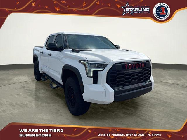 Photo of 2022 White Toyota Tundra Hybrid