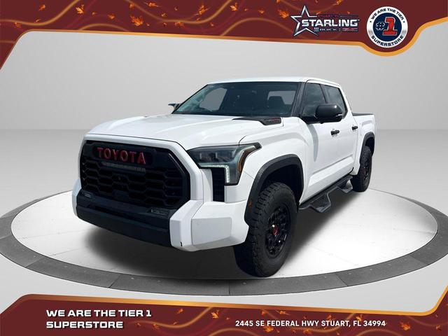 Photo of 2022 White Toyota Tundra Hybrid