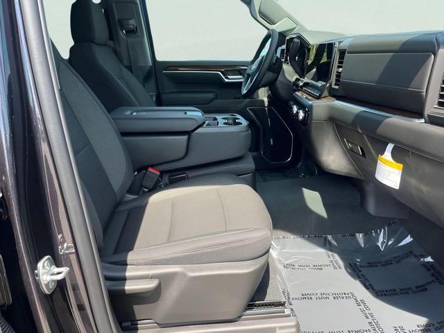 Photo of 2025 Titanium Rush Metallic GMC Sierra 1500