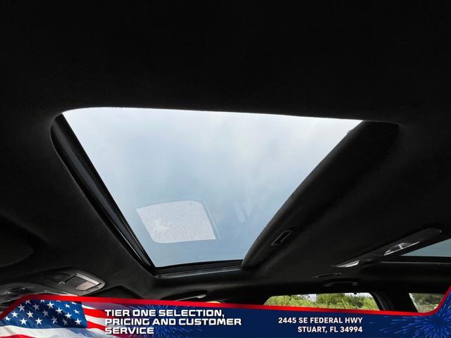 Photo of 2023 Wolf Gray Kia Telluride
