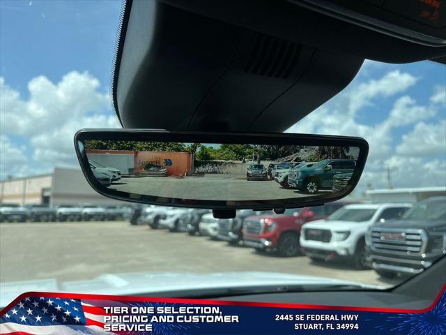 Photo of 2025 Summit White GMC Sierra EV