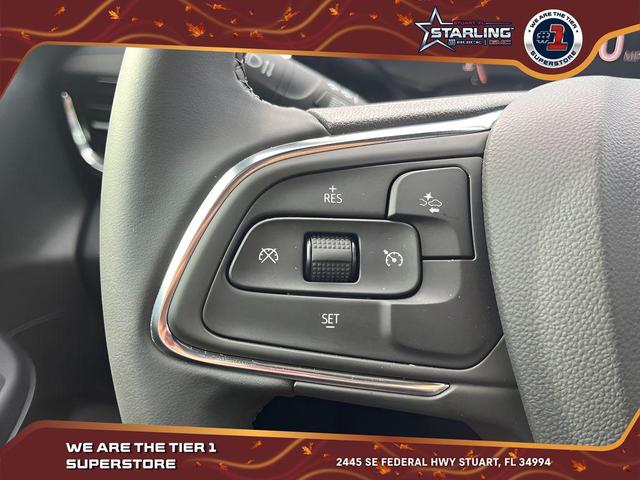 Photo of 2025 Summit White Buick Envista