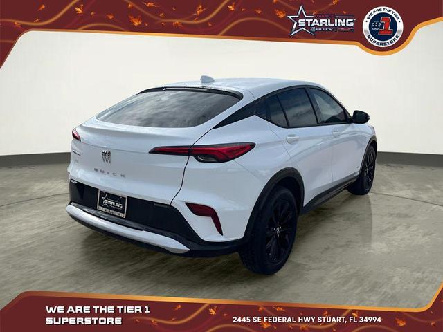 Photo of 2025 Summit White Buick Envista
