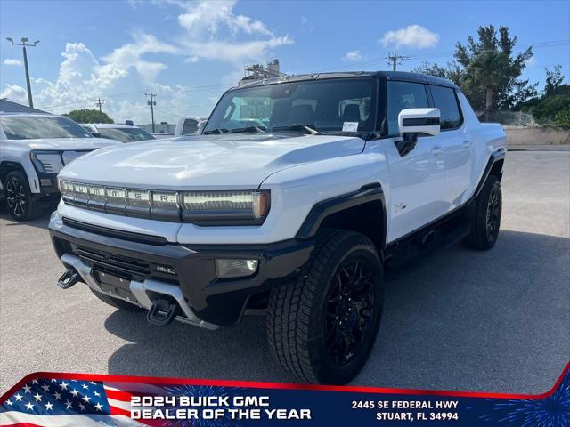 Photo of 2025 Interstellar White GMC HUMMER EV Pickup
