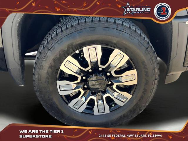 Photo of 2025 Onyx Black GMC Sierra 2500