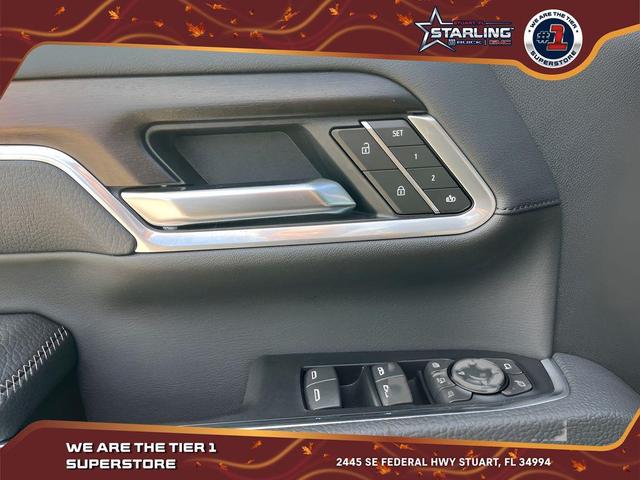 Photo of 2025 Onyx Black GMC Sierra 2500