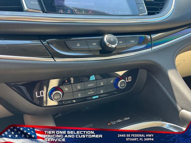 Photo of 2024 White Frost Tricoat Buick Enclave