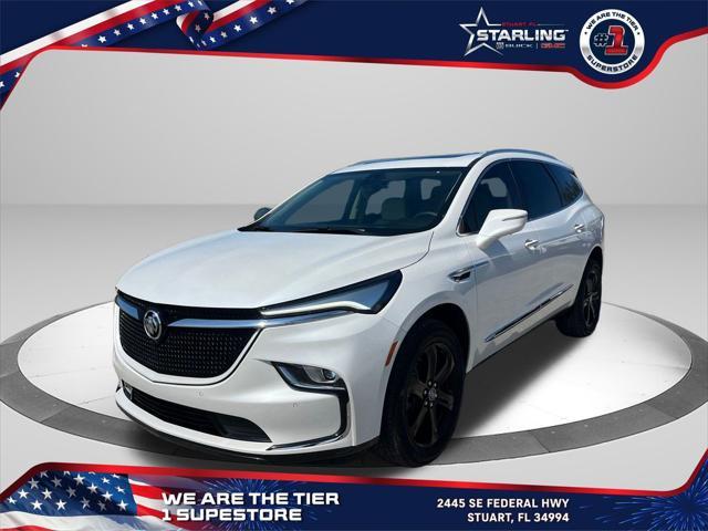 Photo of 2024 White Frost Tricoat Buick Enclave