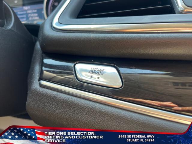 Photo of 2024 White Frost Tricoat Buick Enclave