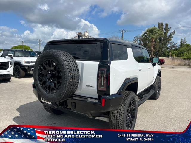 Photo of 2025 Interstellar White GMC HUMMER EV SUV